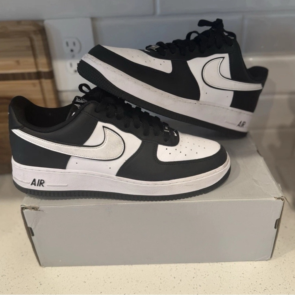 Nike AF1 Men's Black and White Panda Size 12.5.m